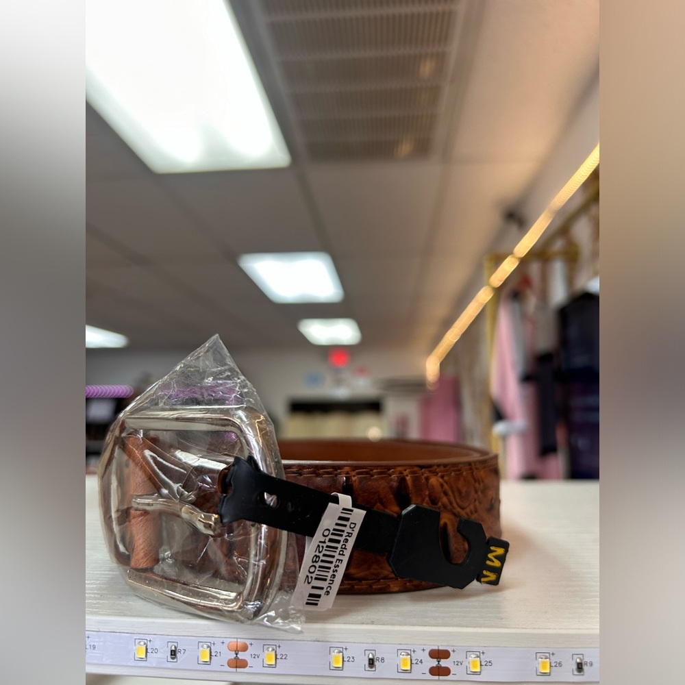 Brown men’s belt